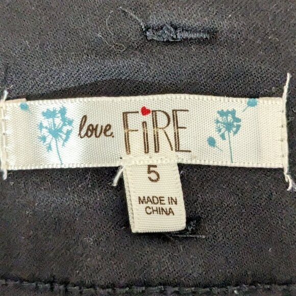 LOVE FIRE, Black Zip Skinny Jeans Jeggings; Mid-Rise; Size 5 Juniors - Picture 4 of 6